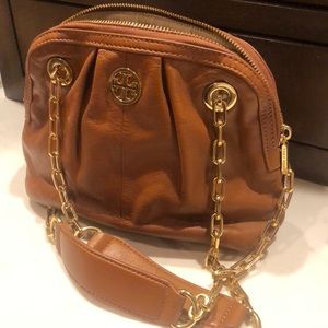 Tory Burch leather 21” chain handle shoulder bag